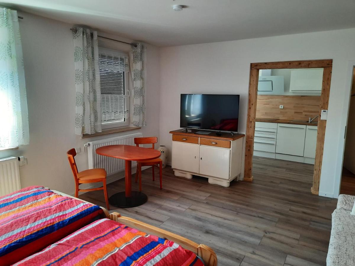 Ferienwohnungen Donaumoos 金茨堡 外观 照片